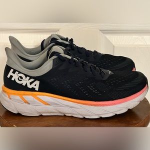 Hoka Clifton 7 Womens running shoes. Size 10.5